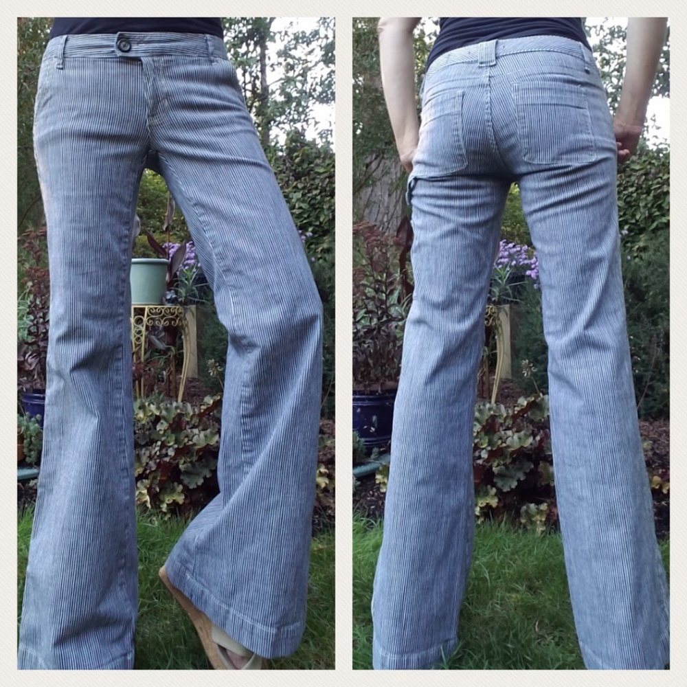Striped Limited Edition Gap Cargo Jeans Size 4